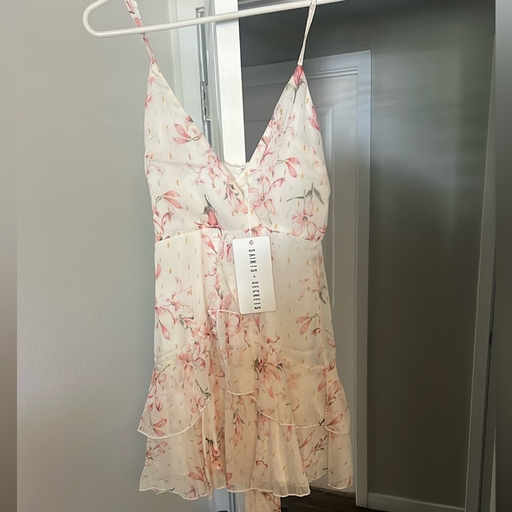 Floral pink and white mini dress